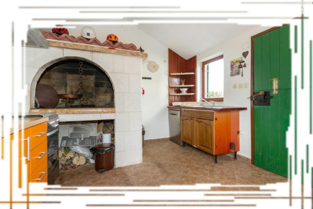 Hostel Oktarin Kaštela Екстериор снимка